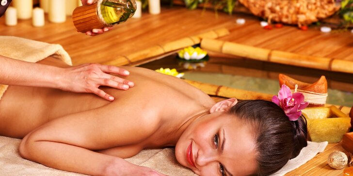 Vůně dálek: 90 minut relaxace s thajskou olejovou masáží a tepelným zábalem