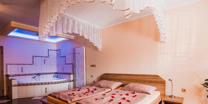 Pobyt pro dva v Hotelu Krajka**** – apartmán Deluxe a snídaně