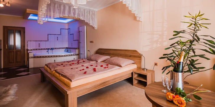 Pobyt pro dva v Hotelu Krajka**** – apartmán Deluxe a snídaně