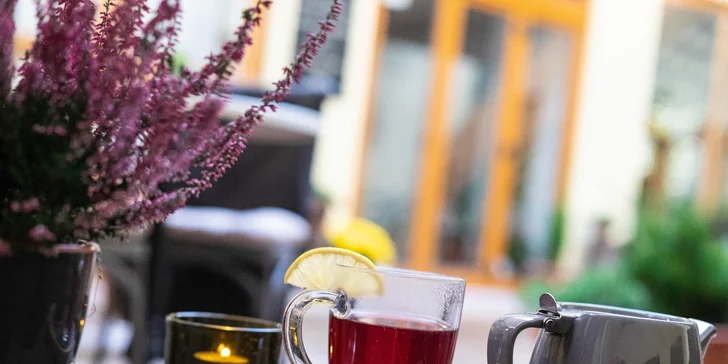 Královský wellness pro dva v historickém sklepení. K tomu sekt a zákusek