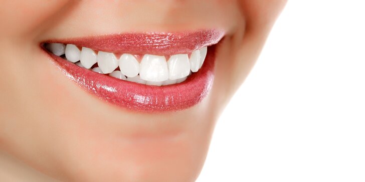 Ordinační bělení zubů LED lampou Philips Zoom s možností dentální hygieny