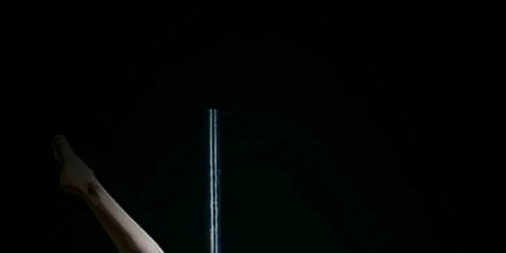 Bavte se a zároveň zpevňujte postavu: 1 nebo 6 lekcí pole dance