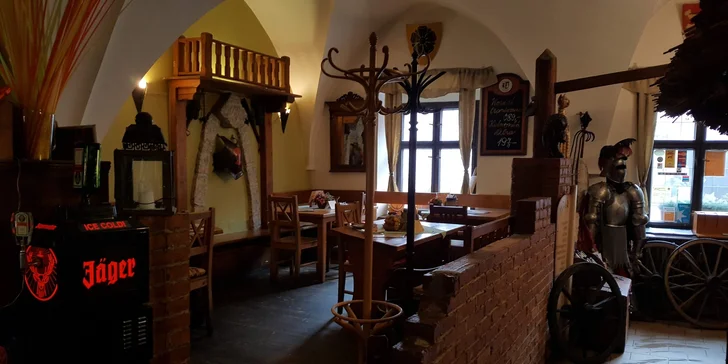 Tříchodové menu s vepřovou panenkou či biftekem z býčka pro 1 i 2 osoby