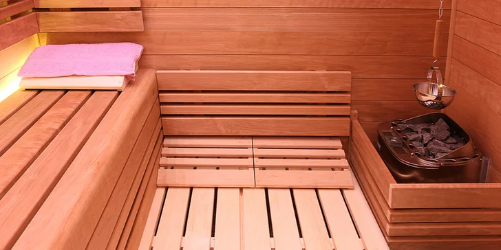 Privátní wellness na 2–3 hod. i s láhví vychlazeného sektu až pro 4 osoby