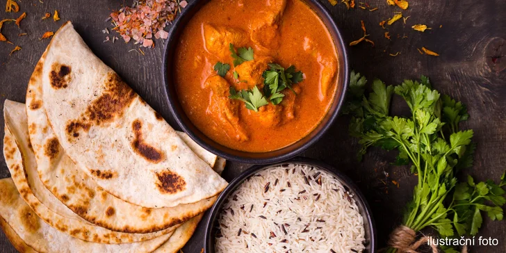 Butter chicken s rýží či naanem, k tomu lassi nebo mangový džus pro 1 i 2 osoby