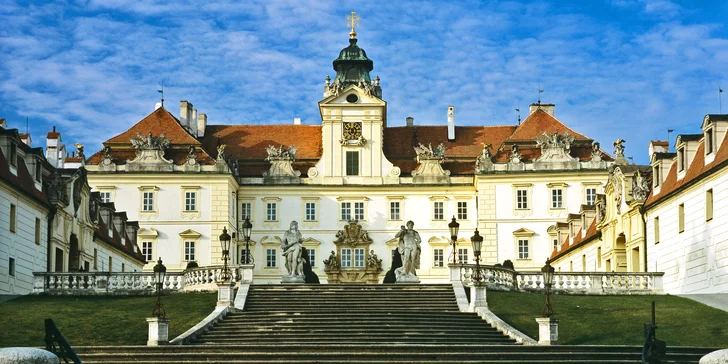 Penzion se snídaní i řízenou degustací vína u valtického zámeckého parku