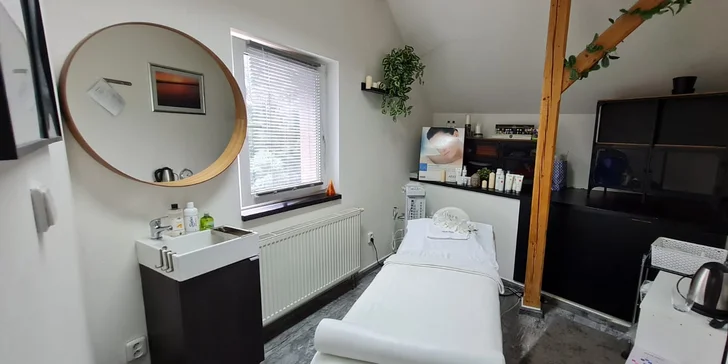 Speciální péče o aknózní a problematickou pleť nebo anti-age liftingové ošetření či neinvazivní mezoterapie