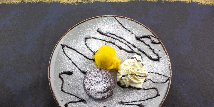 Italské degustační menu o 3 chodech pro dva: carpaccio, risotto, grilovaná svíčková i čokoládový dort