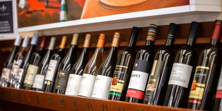 Úžasný relax pod Velkou Fatrou: prostorné pokoje, polopenze, neomezený vstup do bazénu