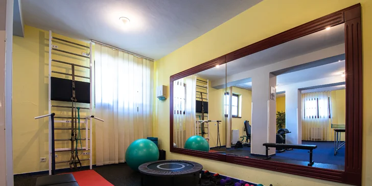 Úžasný relax pod Velkou Fatrou: prostorné pokoje, polopenze, neomezený vstup do bazénu