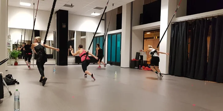 Bavte se a zároveň posilujte tělo: bungee fitness, pole dance nebo trampolínky