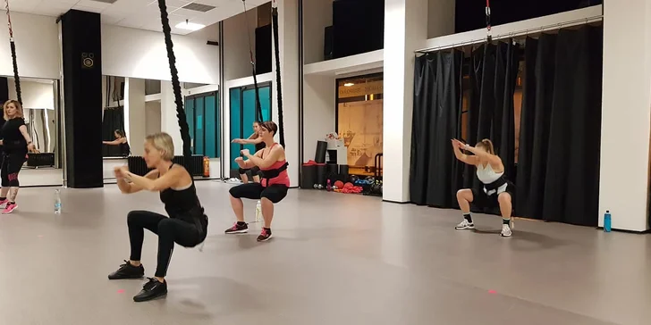 Bavte se a zároveň posilujte tělo: bungee fitness, pole dance nebo trampolínky