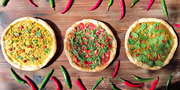 Netradiční veganská pizza dle výběru: odnos s sebou, nebo rozvoz až domů