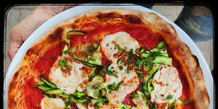 Netradiční veganská pizza dle výběru: odnos s sebou