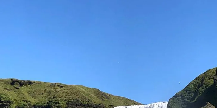 Vodopády, gejzíry, sopky, ledovce, jezírka a řeky... To vše Island nabízí. A mnohem víc! 