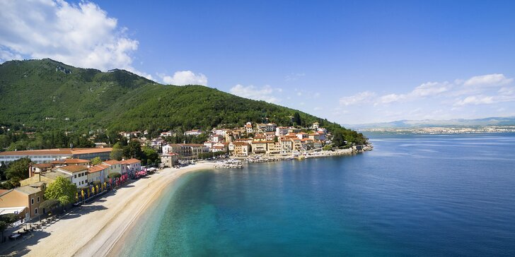 Hotel na Istrii u pláže: strava a točené nápoje u večeře, neomezený wellness, 2 děti do 13,9 let zdarma