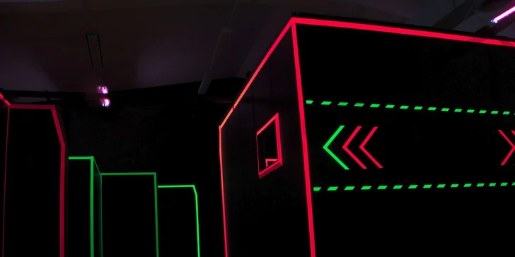 Pusťte se do akce: permanentka na 6 her laser game pro jednu osobu