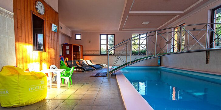 Úžasný relax pod Velkou Fatrou: prostorné pokoje, polopenze, neomezený vstup do bazénu