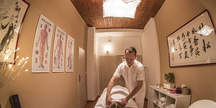 Parádní relax pro 2–4: privátní wellness s vířivkou a saunou, sekt i masáž