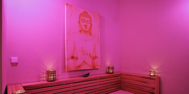 Luxusní relax pro dva: privátní wellness s vířivkou a saunou, sekt i masáž