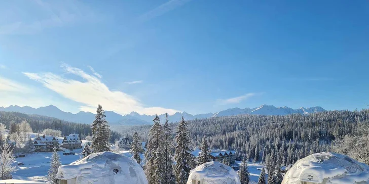 Glamping v polských Tatrách s panoramatickým výhledem. Varianty s vínem, růžemi i romantickou výzdobou