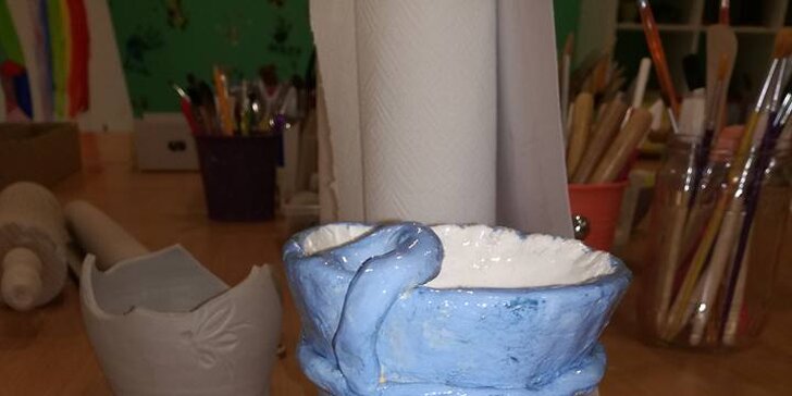 Keramika pro děti i rodiče: přibližně 3 hodiny tvoření a k tomu limonáda