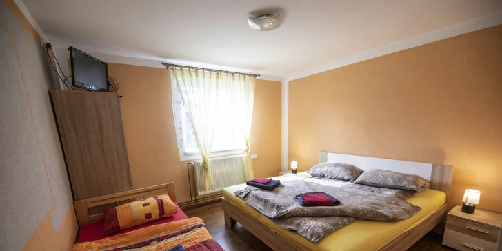 Relax v rodinném penzionu v Jizerských horách: snídaně i polopenze