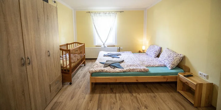 Relax v rodinném penzionu v Jizerských horách: snídaně i polopenze
