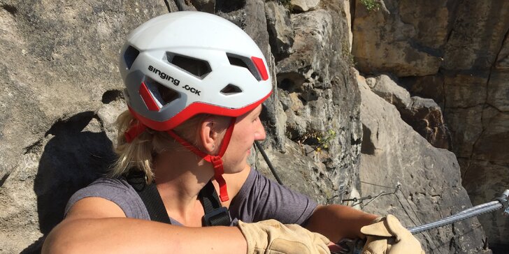 Via ferrata Pastýřská stěna: kurz základního lezení se zapůjčením vybavení