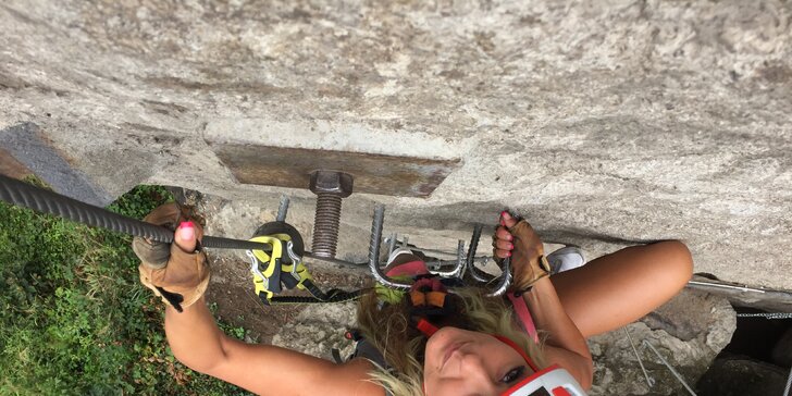 Via ferrata Pastýřská stěna: kurz základního lezení se zapůjčením vybavení