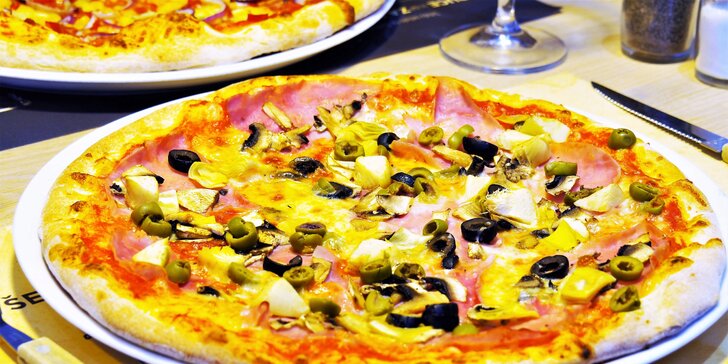 Vyzkoušejte chuť Itálie: 2 libovolné pizzy z pece na dřevo v restauraci U Fidela