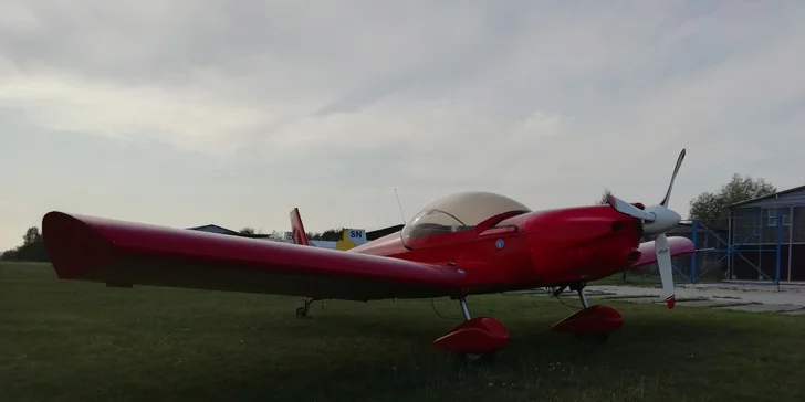 Moderní letoun Zenair CH 601: lety s výhledy na krajinu, zámky i hrady