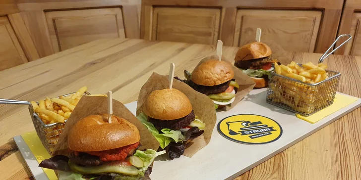 4× jiná chuť: burgerové degustační menu a hranolky, Cheese i Bacon a Jack Daniel's burger