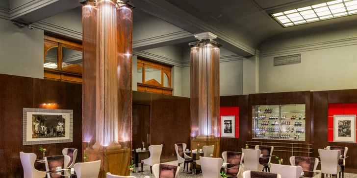 5* hotel v novorenesančním paláci v centru Prahy: luxusní pokoje, varianty se snídaní i vstupem do spa