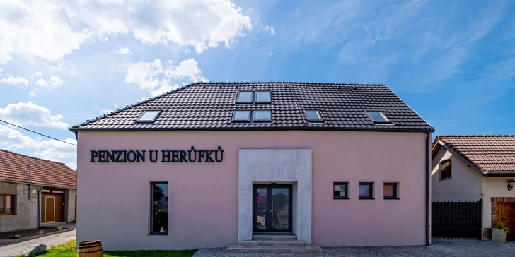 Vinařský pobyt na jižní Moravě: snídaně, degustační večer i wellness