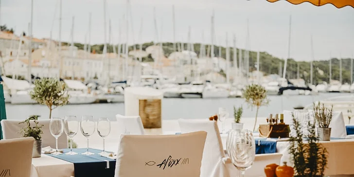 4* butikový hotel se snídaní na krásném ostrově Lošinj, přímo na promenádě