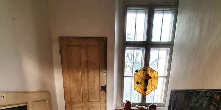 Káva dle výběru nebo bylinkový čaj a zákusek dle denní nabídky pro jednoho či dva