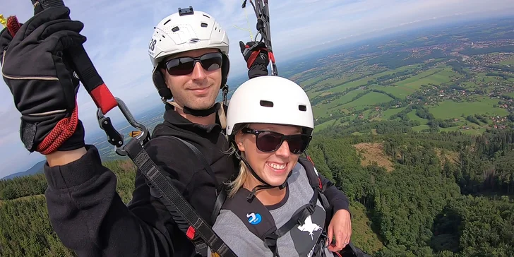 Tandemový paragliding: adrenalinový let v Beskydech pro 1 osobu