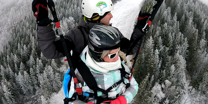 Tandemový paragliding: adrenalinový let v Beskydech pro 1 osobu