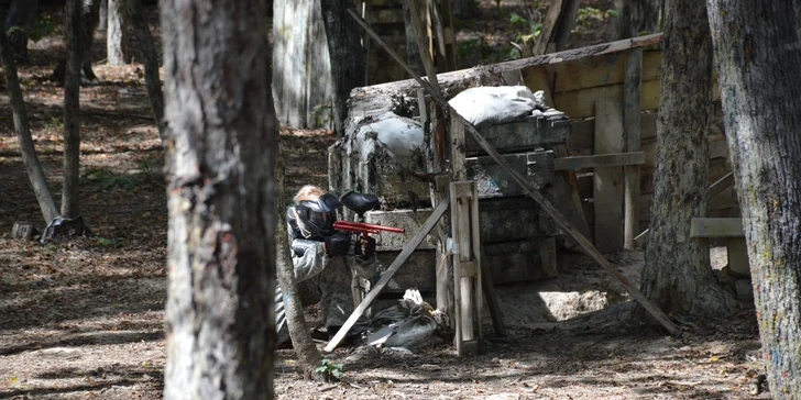 Dobijte adrenalin: 3hodinová paintballová zábava vč. kuliček a občerstvení