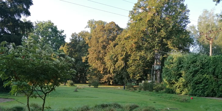 Zkuste golf jinak: denní nebo noční hra footgolfu pro 2 až 8 osob