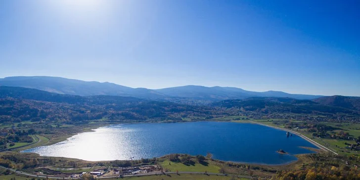 Pobyt v novém luxusním resortu v polských Krkonoších: jídlo a neomezený wellness