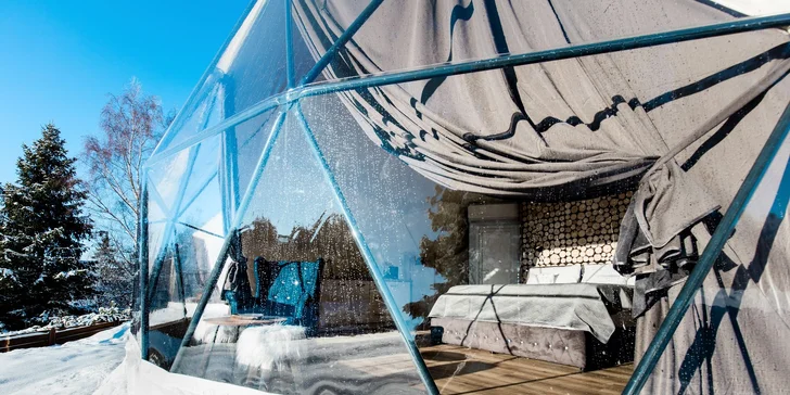 Glamping v Beskydech se snídaní i wellness: ubytování v luxusní kopuli, sauna a termální bazén