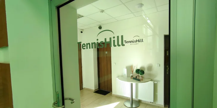 Sport a relax: hodina badmintonu nebo ping-pongu i sauna se sektem pro 2