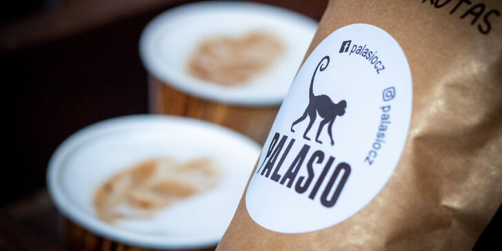 Espresso, machiatto, americano či cappuccino z čerstvě pražené kávy na odnos s sebou