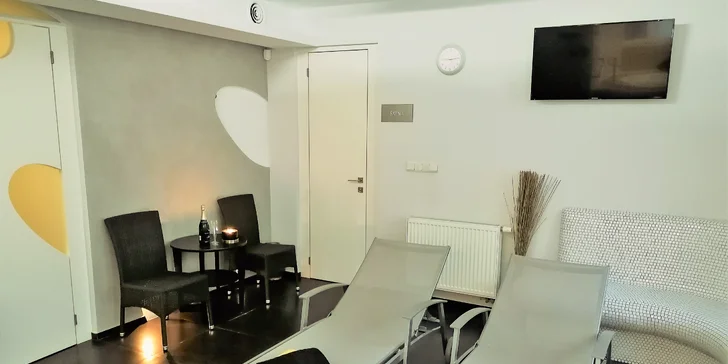 Privátní wellness pro 2 osoby: 90 nebo 120 min. v saunách, vířivce a Kneippově lázni