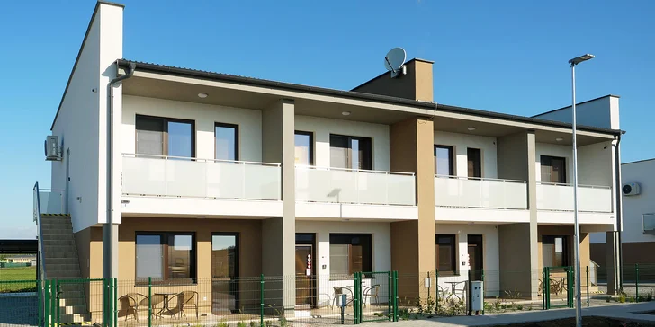 Relax na Slovensku pro pár i partu: studio či apartmán s balkonem, 25% sleva do termálů
