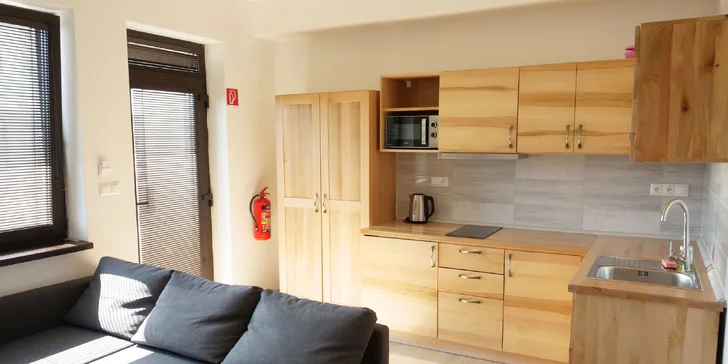 Relax na Slovensku pro pár i partu: studio či apartmán s balkonem, 25% sleva do termálů