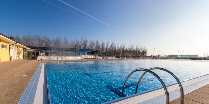 Relax na Slovensku pro pár i partu: studio či apartmán s balkonem, 25% sleva do termálů