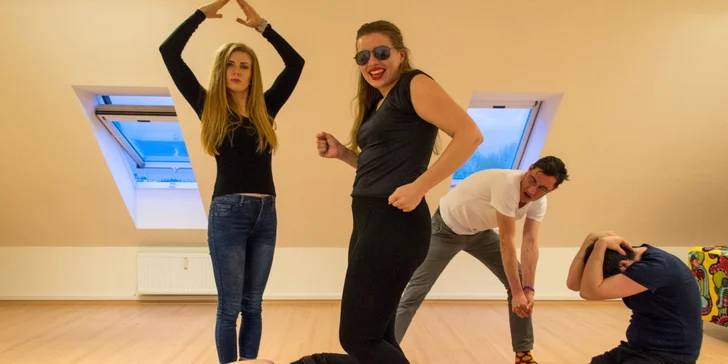 Rozvíjejte svou kreativitu: vstupenka na minikurz improvizace